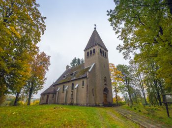 Neogotycki Kościół pw. Jana Chrzciciela w Chmielnie