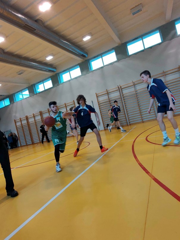 turniej koszykówki chłopców w Boninie